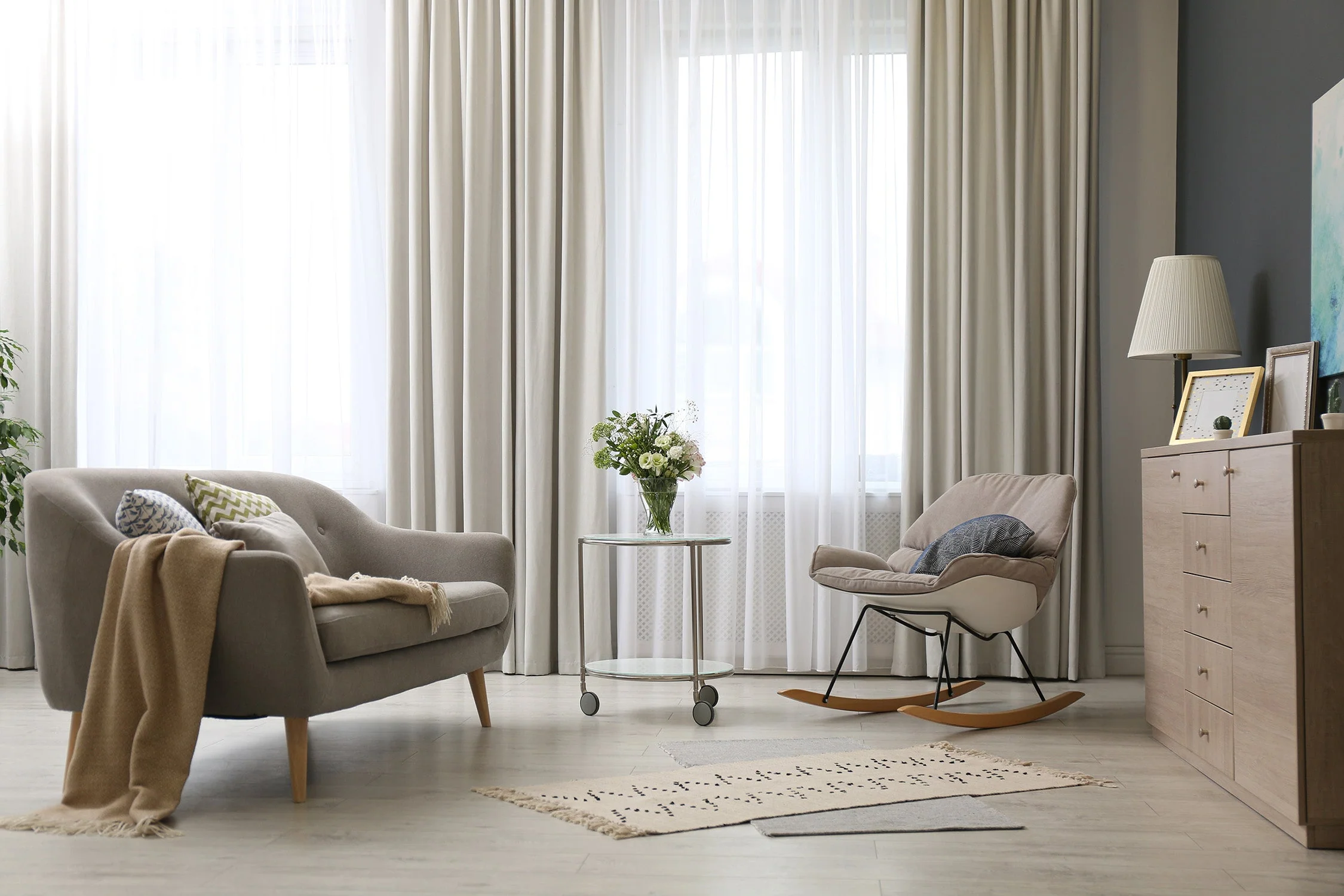 Use_Case__Curtains_control_c7c764ac-9275-4bae-a2c7-2c08f409eb31